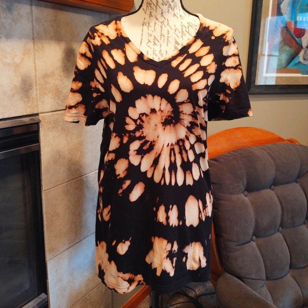 💥 3/$20 Polo Ralph Lauren Medium Tie Dye V-Neck T-Shirt!
